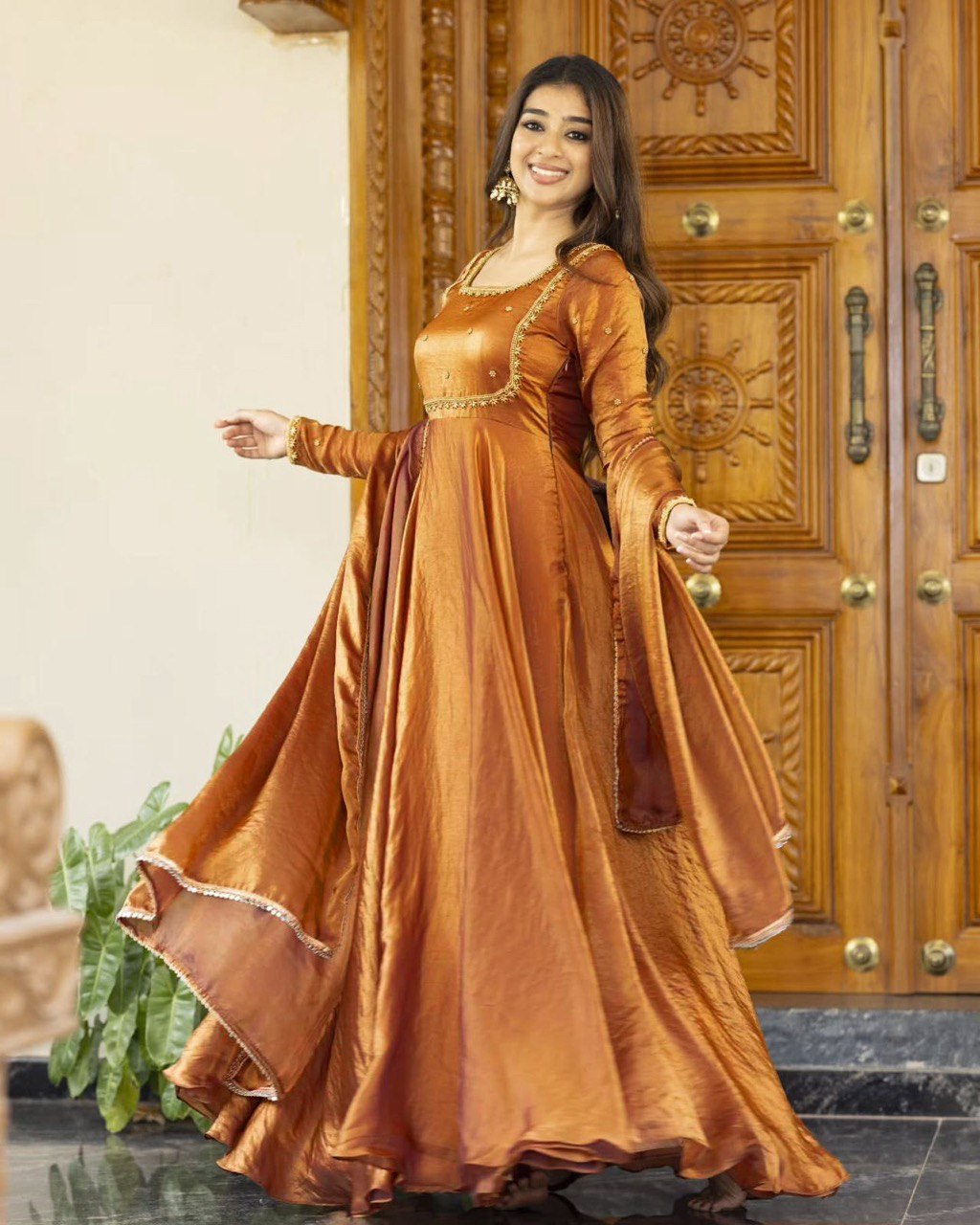 Frock Suit Golden Colour Long Frock Chamakta Taaj- Copper Gold Tissue Silk Anarkali Set Frock Suit Golden Colour Long Frock Chamakta Taaj- Copper Gold Tissue Silk Anarkali Set