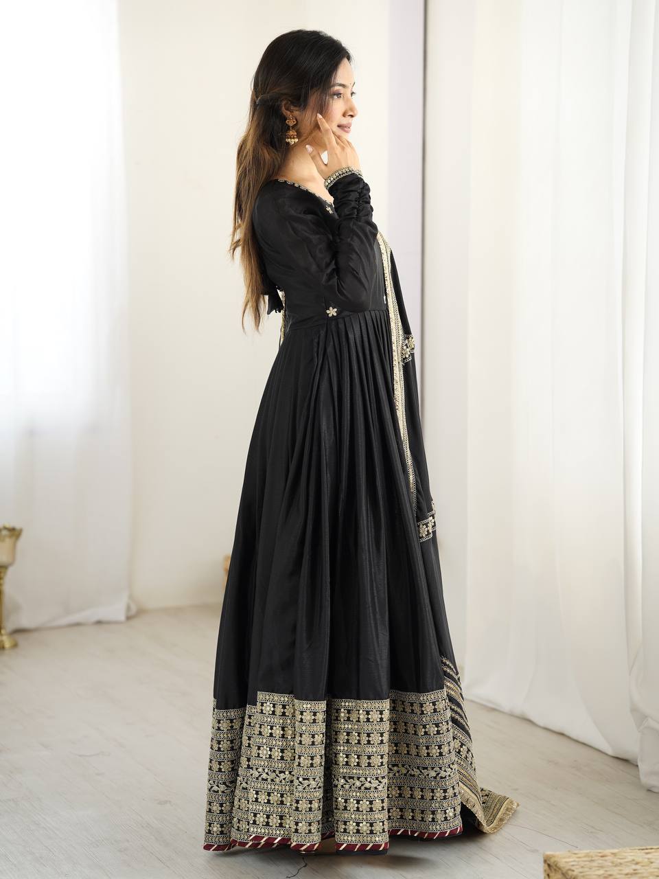 TRENDING BEAUTIFUL CHINON SALWAR SUIT