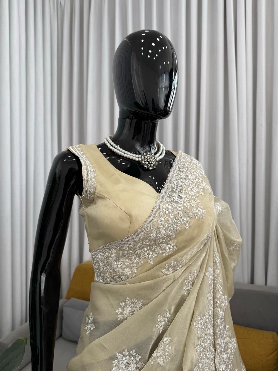 Designer Thread Work Saree
