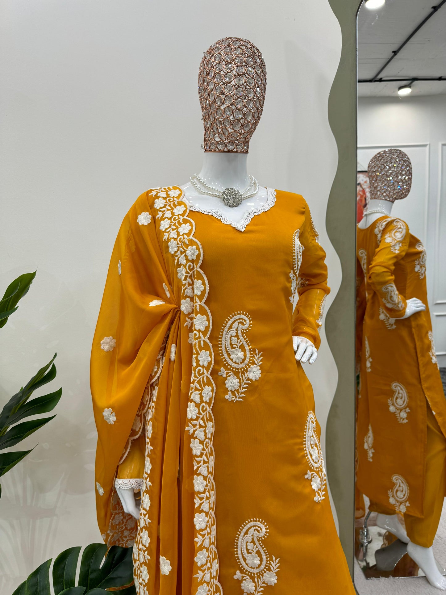 Presenting Beautiful Designer Suit On Tibby Silk Kurti and Plazzo