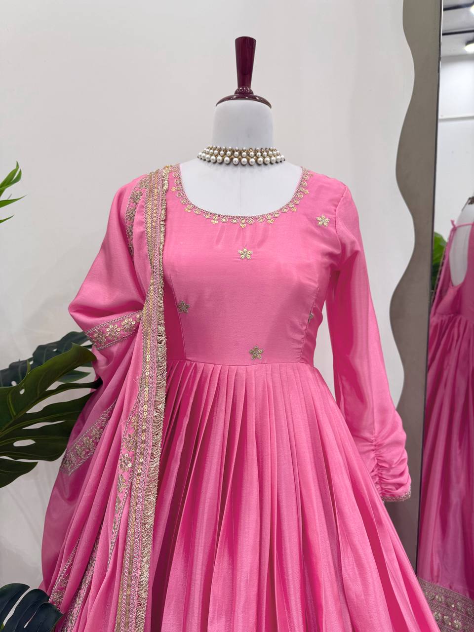 TRENDING BEAUTIFUL CHINON SALWAR SUIT